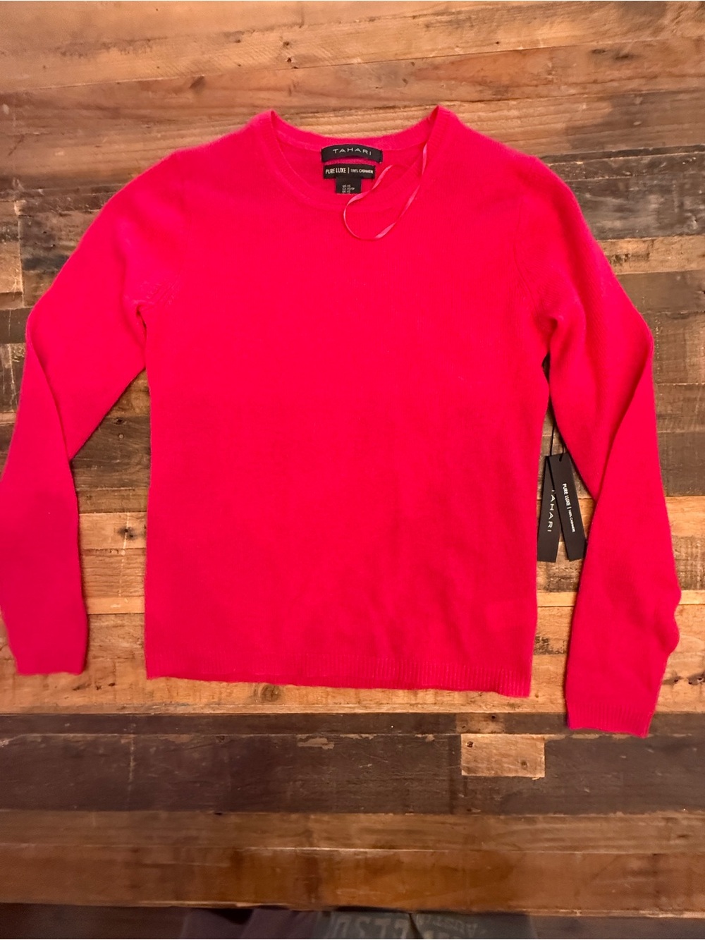 NWT Tahari 100% Cashmere Pink Sweater